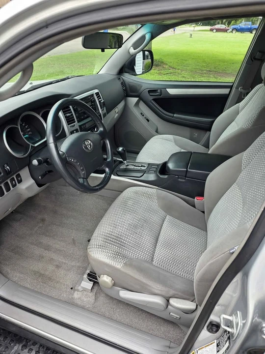 2008 Toyota 4Runner 4th Gen - Image 5 of 6