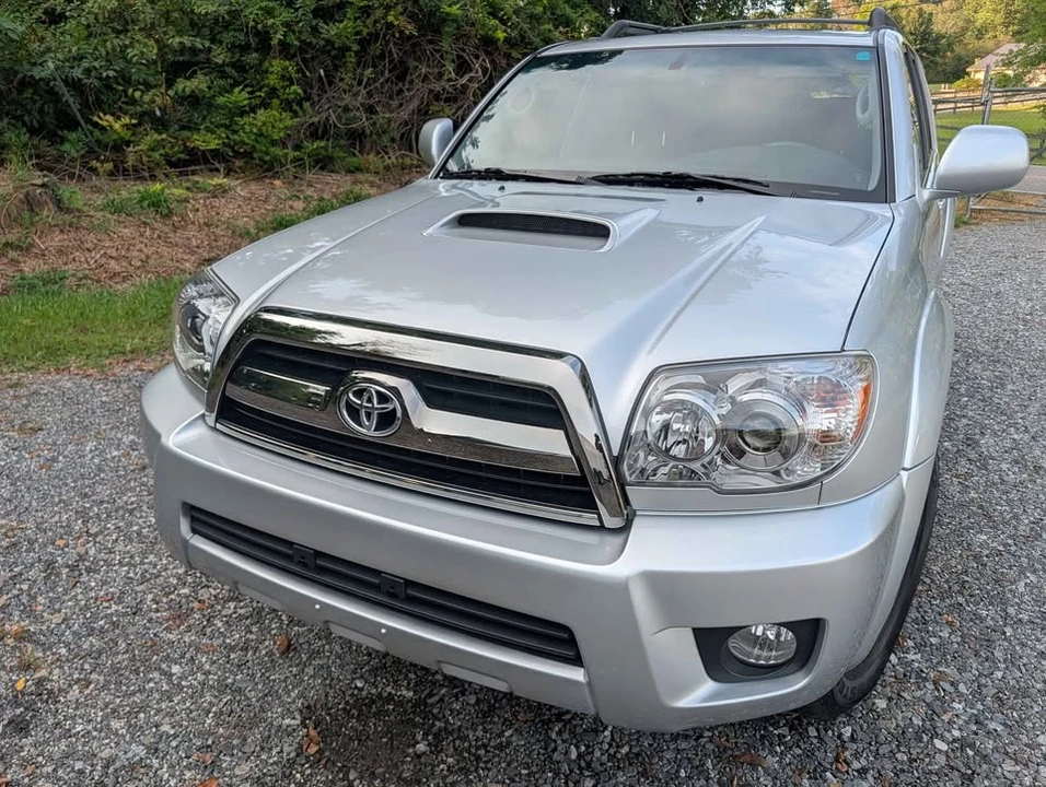 2008 Toyota 4Runner 4th Gen - Image 2 of 20