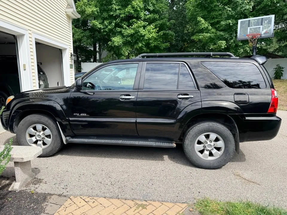 2008 Toyota 4Runner 4th Gen - Image 3 of 10
