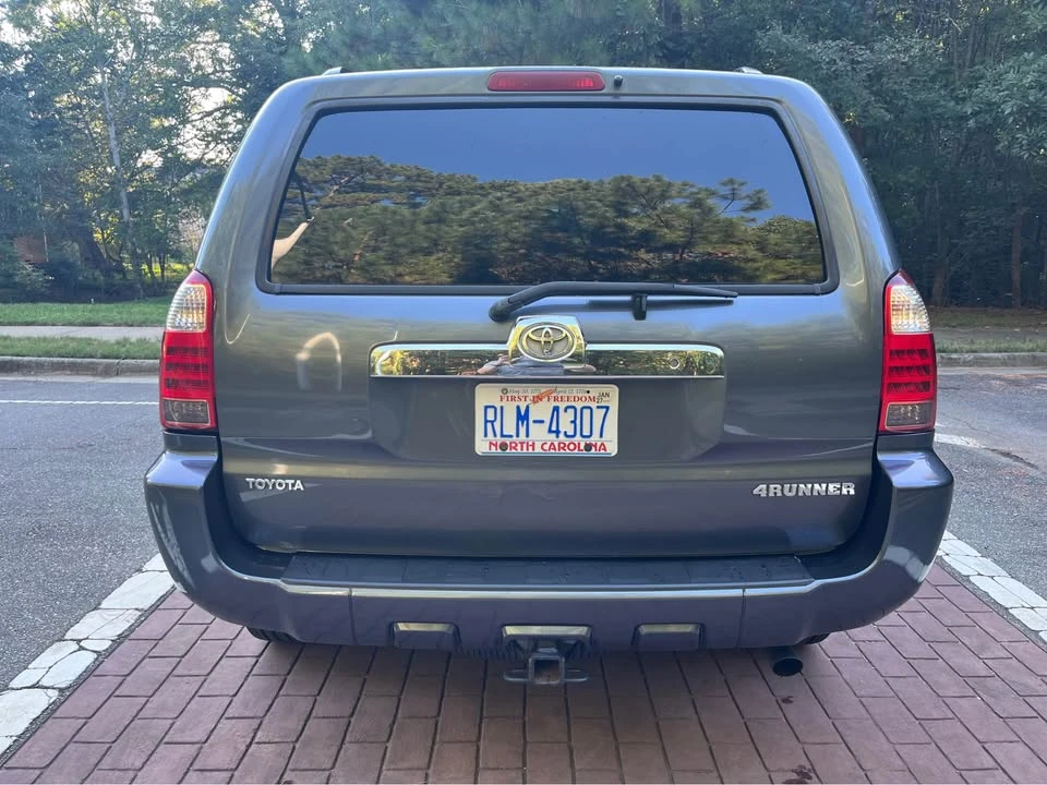 2008 Toyota 4Runner 4th Gen - Image 5 of 17