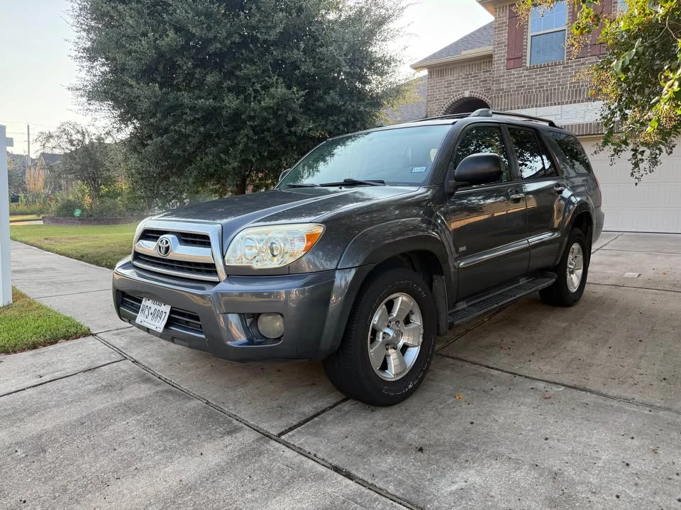2008 Toyota 4Runner 4th Gen - Image 2 of 8