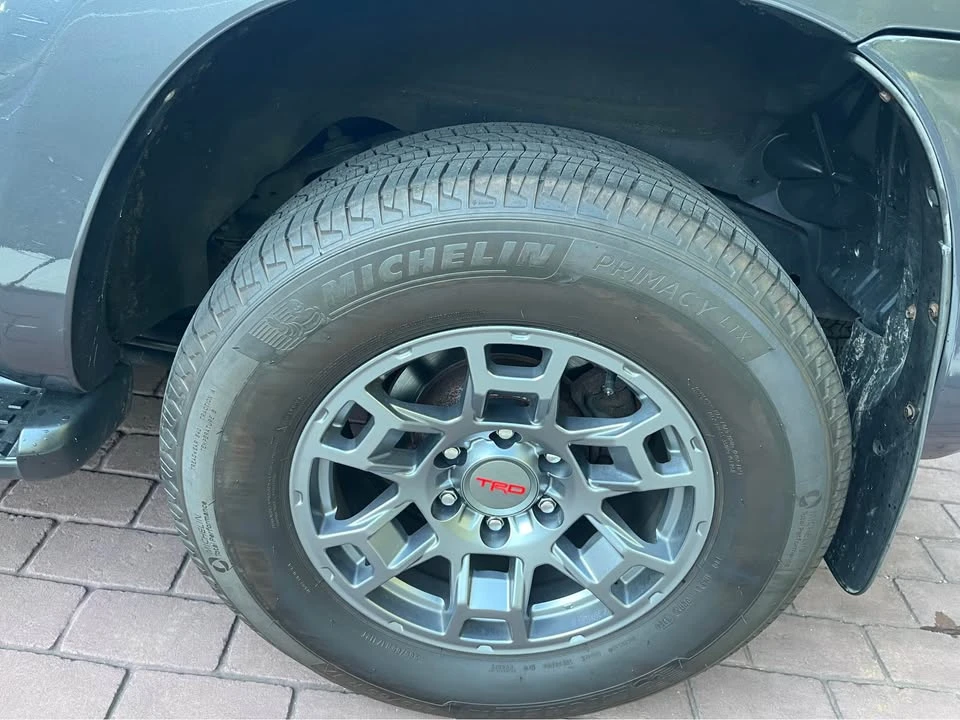 2008 Toyota 4Runner 4th Gen - Image 8 of 17