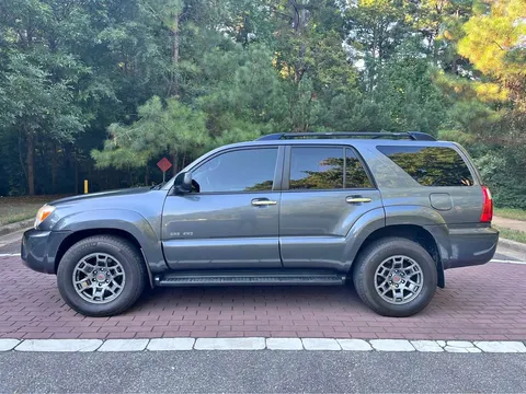 2008 Toyota 4Runner SR5 Premium Sport Utility 4D