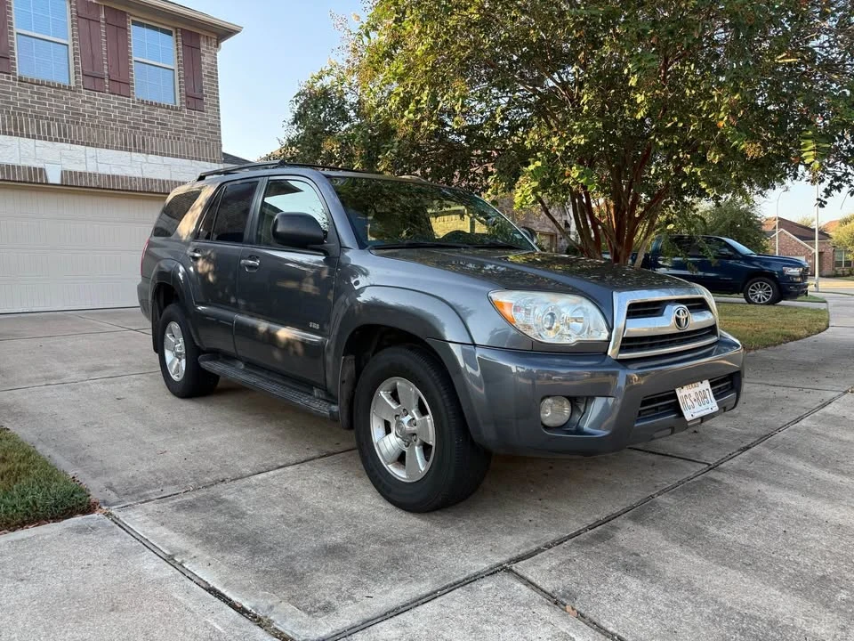 2008 Toyota 4Runner 4th Gen - Image 2 of 9