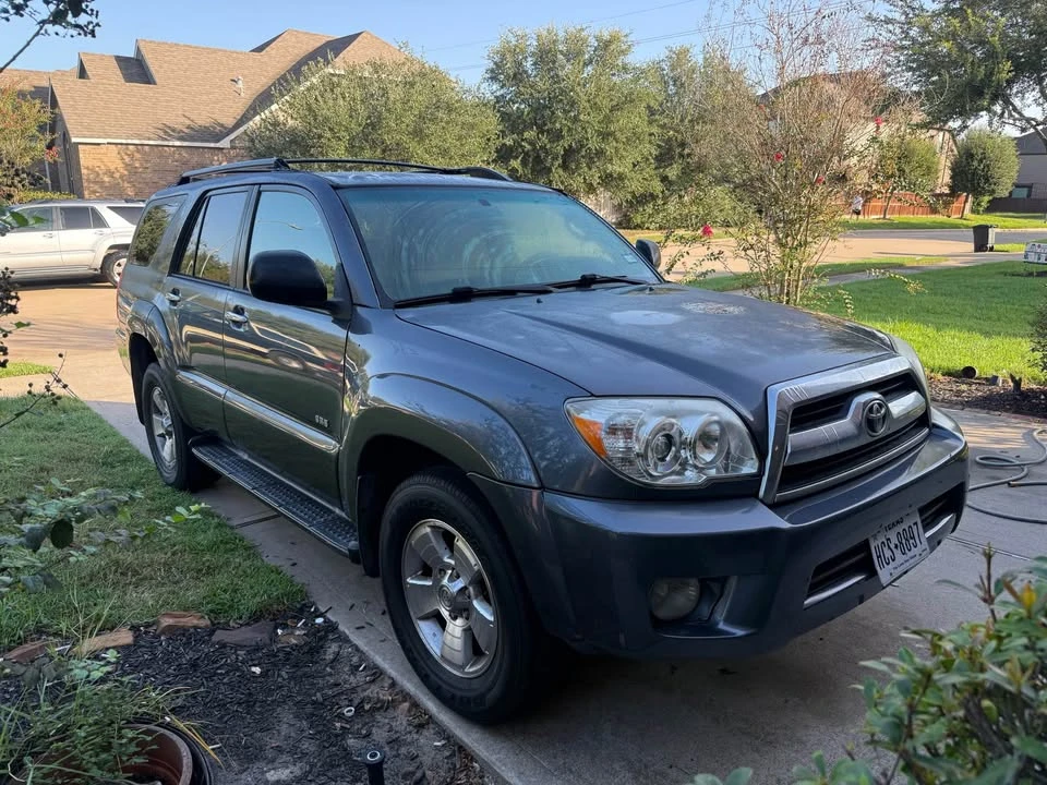 2008 Toyota 4Runner 4th Gen - Image 2 of 9