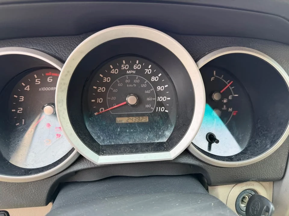 2008 Toyota 4Runner 4th Gen - Image 8 of 10
