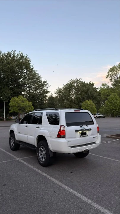 2008 Toyota 4Runner 4th Gen - Image 3 of 17