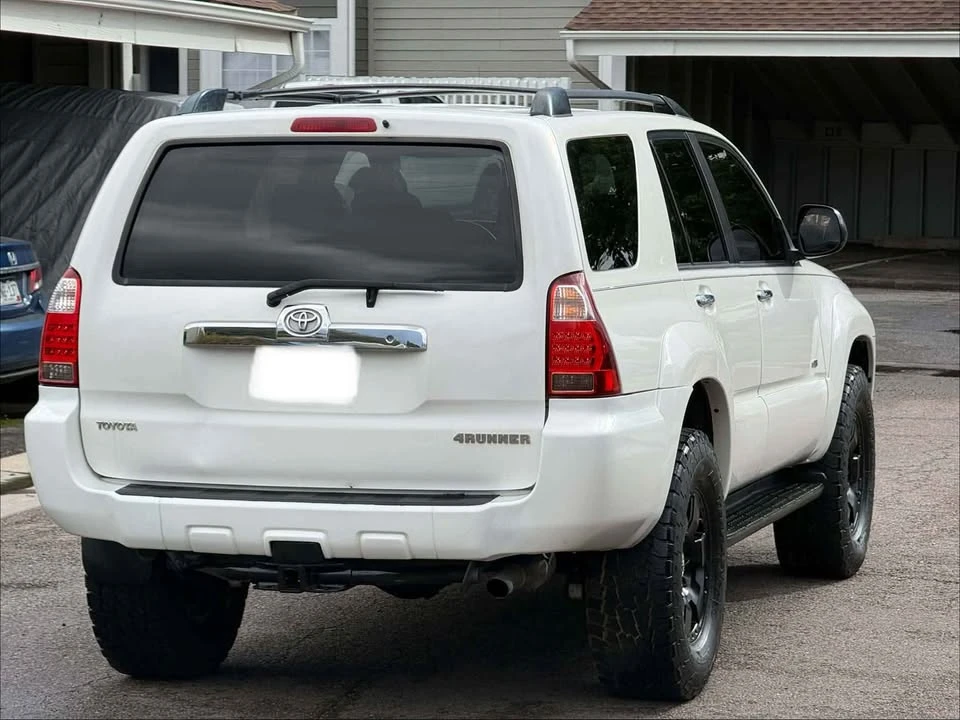 2008 Toyota 4Runner 4th Gen - Image 4 of 19