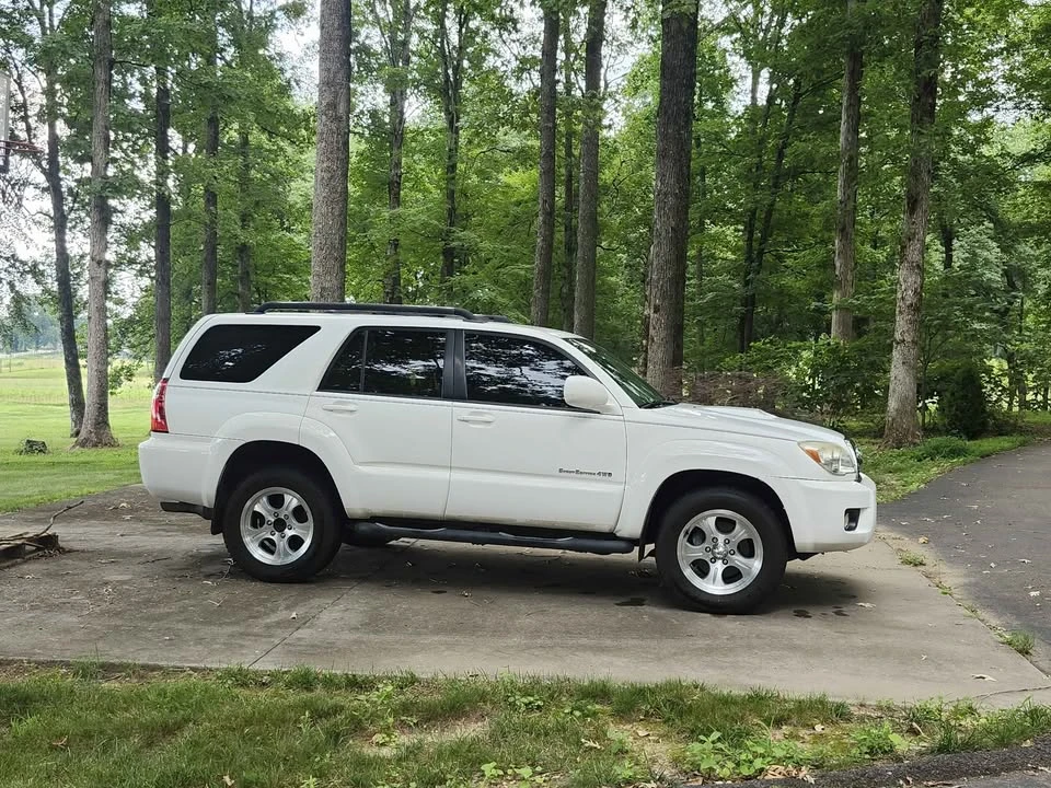 2008 Toyota 4Runner 4th Gen - Image 2 of 6