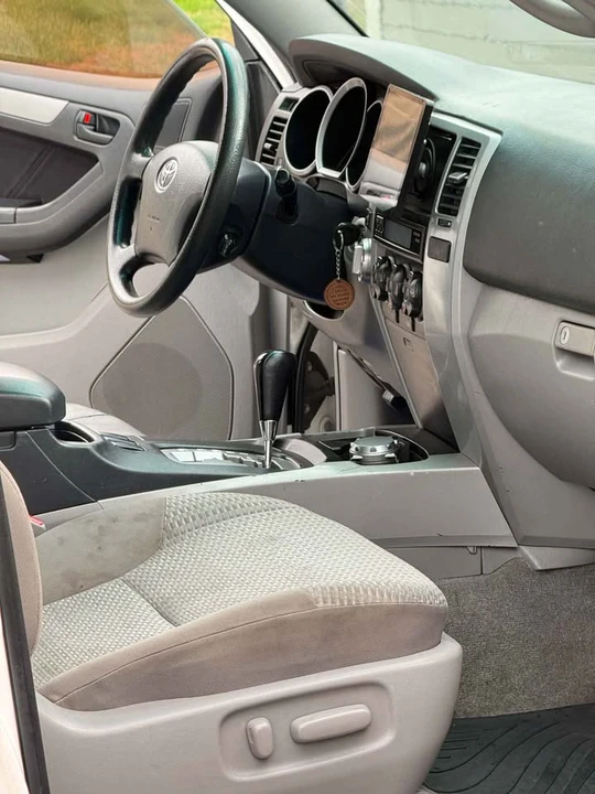 2008 Toyota 4Runner 4th Gen - Image 16 of 19
