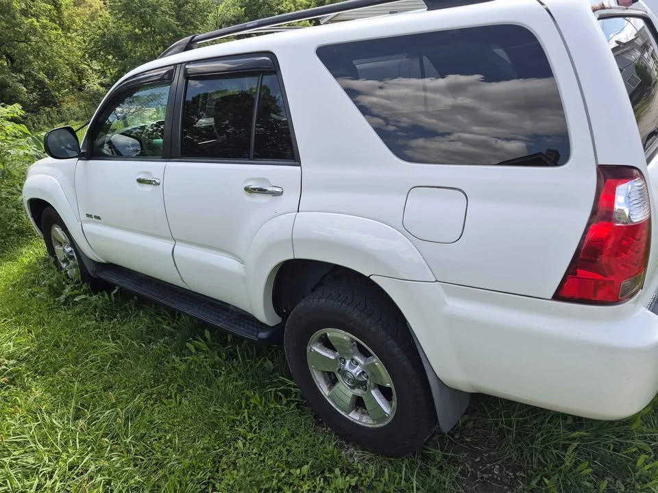 2008 Toyota 4Runner 4th Gen - Image 4 of 17