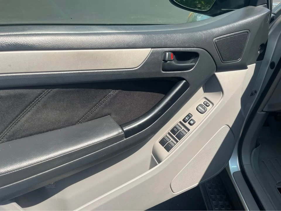 2008 Toyota 4Runner 4th Gen - Image 8 of 16