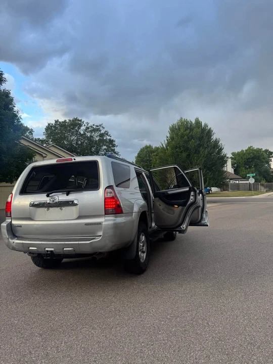 2008 Toyota 4Runner 4th Gen - Image 3 of 10