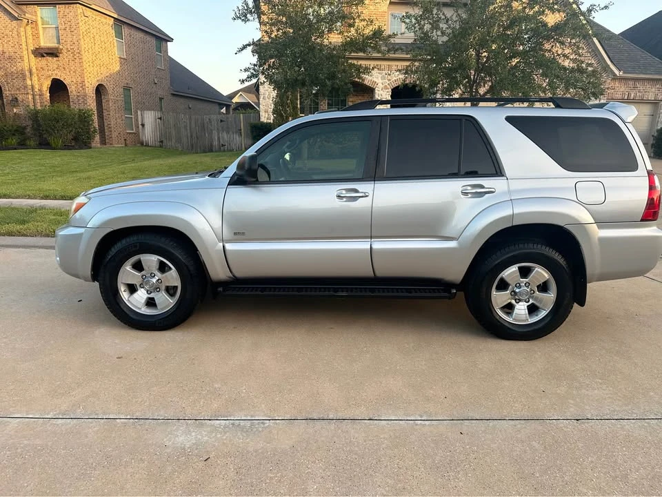 2008 Toyota 4Runner 4th Gen - Image 2 of 15