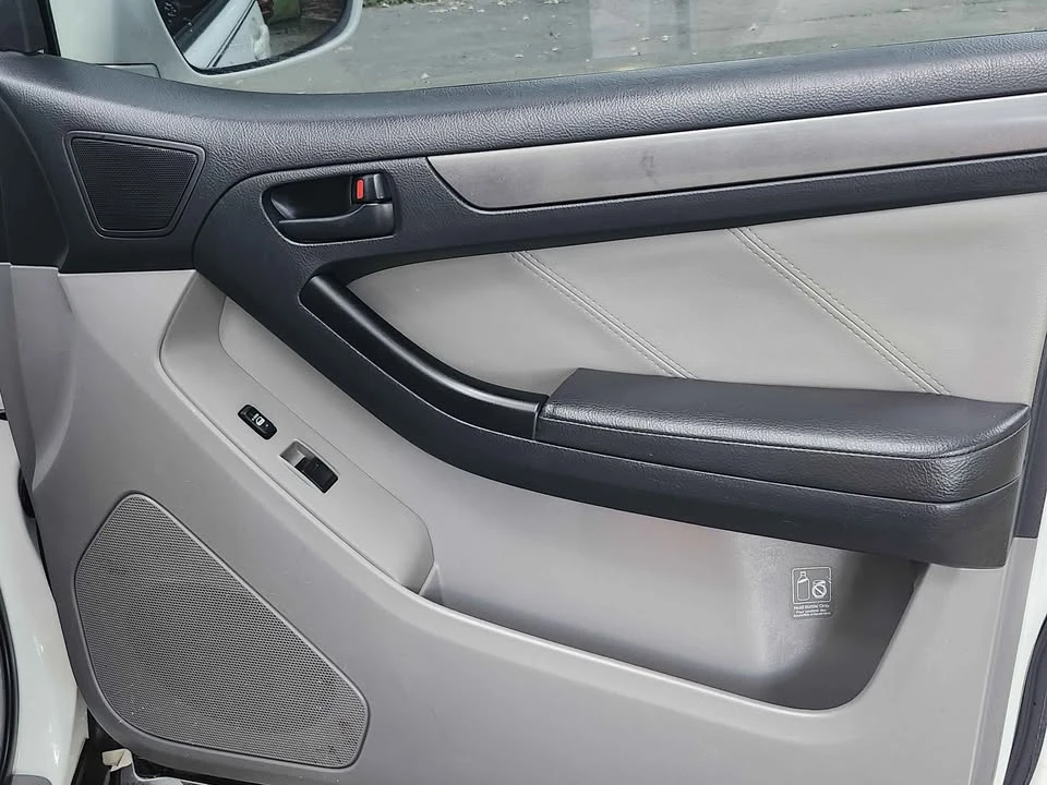 2008 Toyota 4Runner 4th Gen - Image 4 of 6