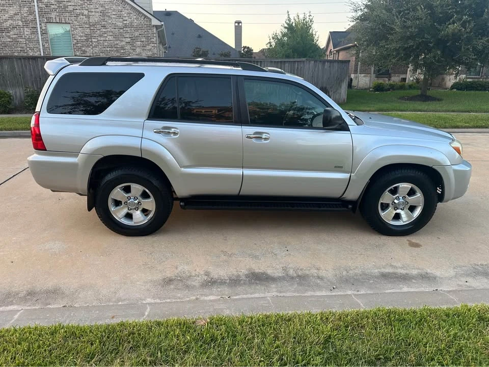 2008 Toyota 4Runner 4th Gen - Image 6 of 15