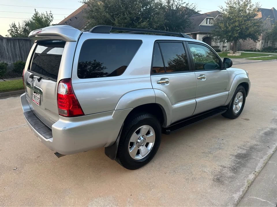 2008 Toyota 4Runner 4th Gen - Image 5 of 15