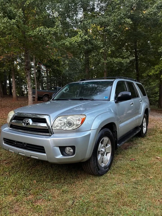 2008 Toyota 4Runner 4th Gen - Image 2 of 17