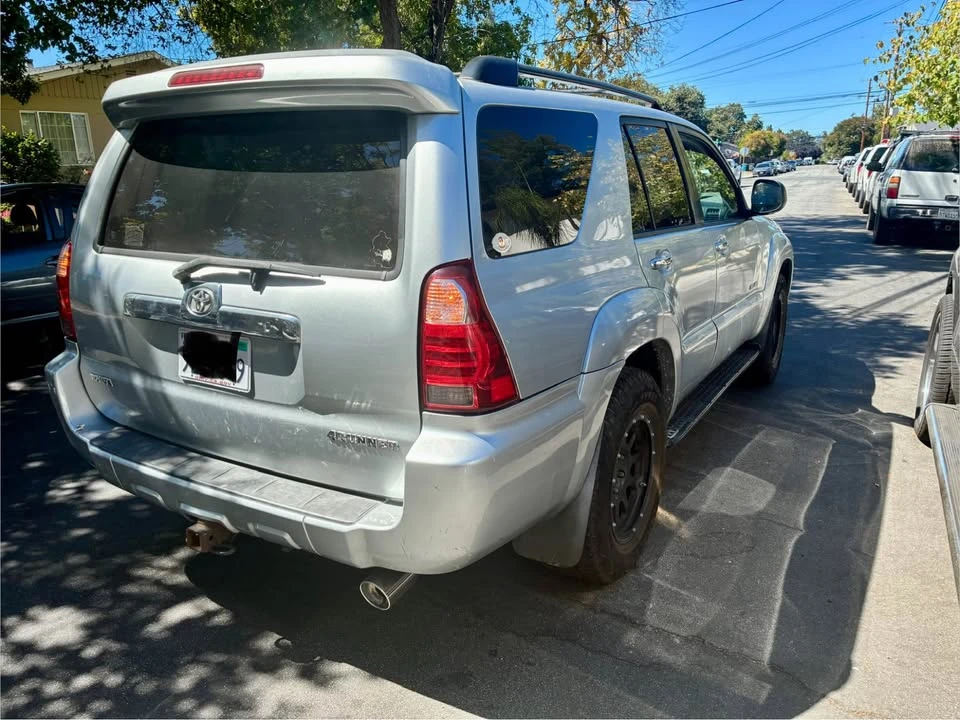 2008 Toyota 4Runner 4th Gen - Image 4 of 4