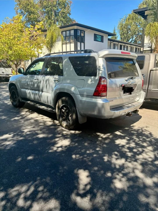 2008 Toyota 4Runner 4th Gen - Image 3 of 4