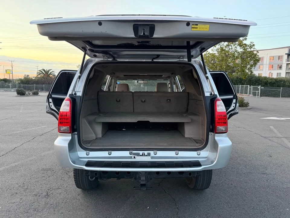 2008 Toyota 4Runner 4th Gen - Image 12 of 17