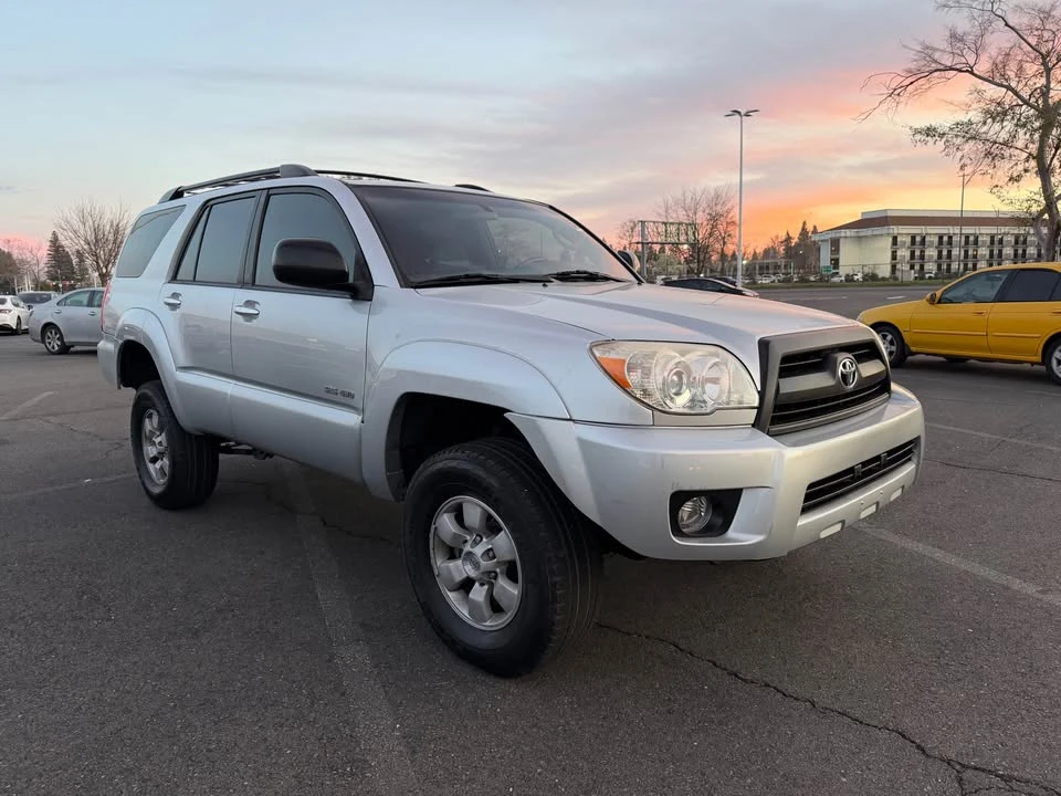 2008 Toyota 4Runner 4th Gen - Image 7 of 17