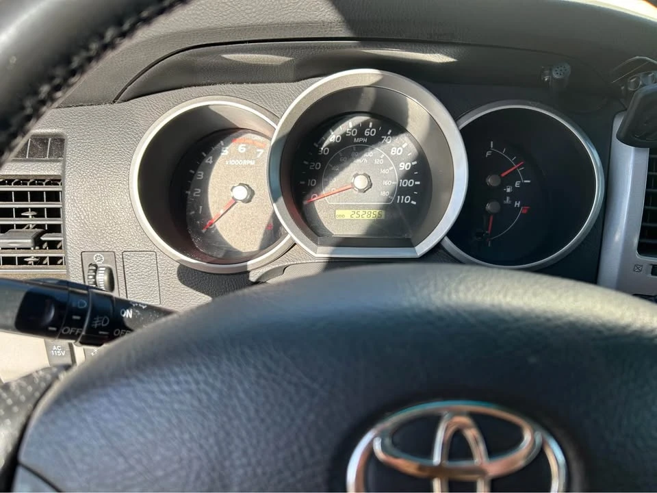 2008 Toyota 4Runner 4th Gen - Image 5 of 9