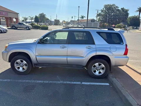 2008 Toyota 4Runner SR5 Sport Utility 4D