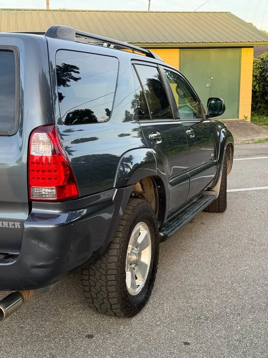 2008 Toyota 4Runner 4th Gen - Image 4 of 12