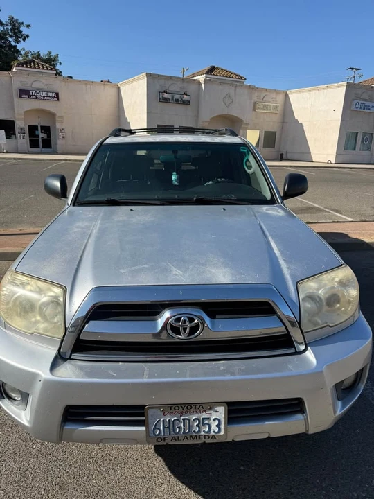 2008 Toyota 4Runner 4th Gen - Image 2 of 10