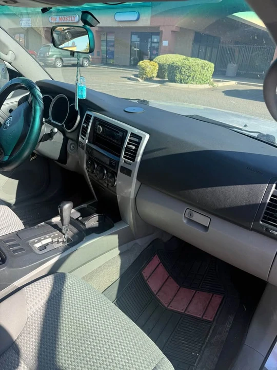 2008 Toyota 4Runner 4th Gen - Image 6 of 10