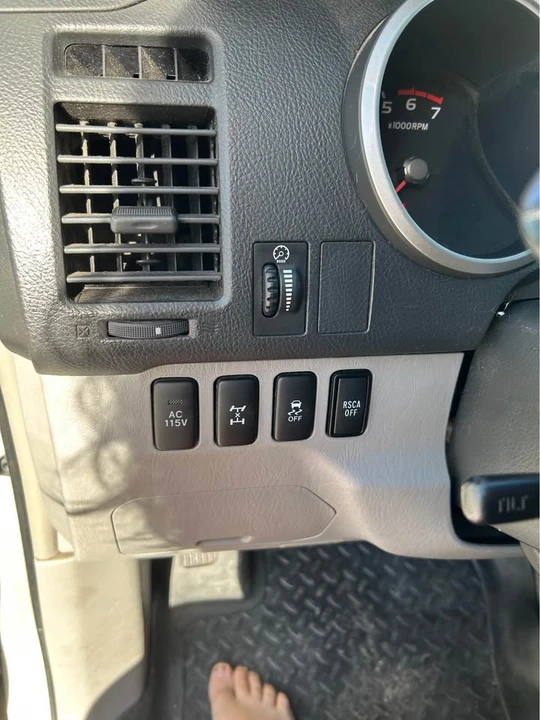 2008 Toyota 4Runner 4th Gen - Image 6 of 9
