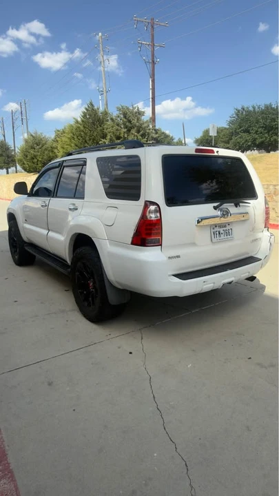 2008 Toyota 4Runner 4th Gen - Image 4 of 15