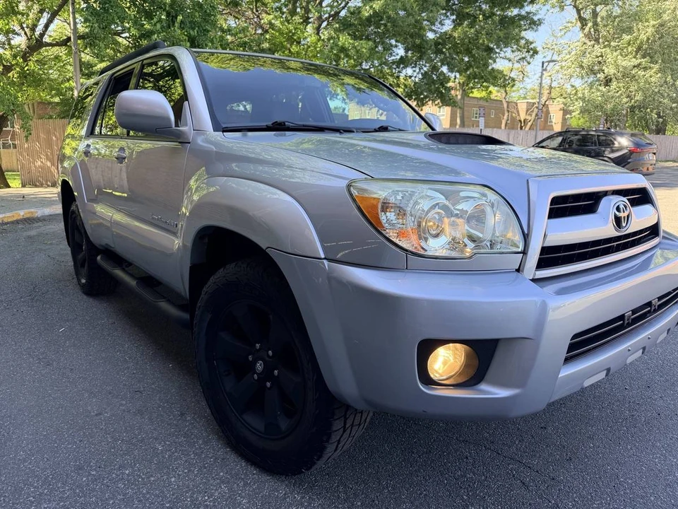 2008 Toyota 4Runner 4th Gen - Image 2 of 9