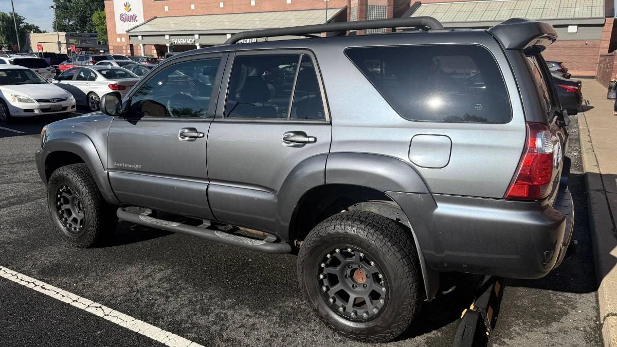 2008 Toyota 4Runner 4th Gen - Image 3 of 16