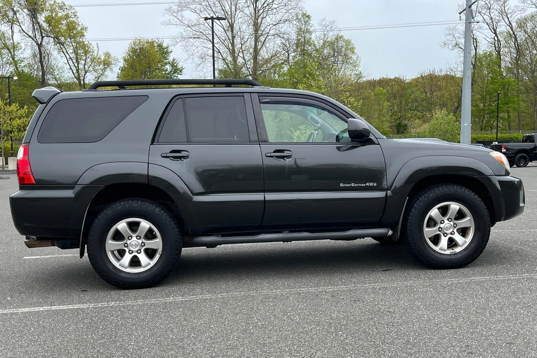 2008 Toyota 4Runner 4th Gen - Image 3 of 31
