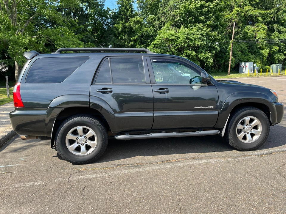 2008 Toyota 4Runner 4th Gen - Image 16 of 31
