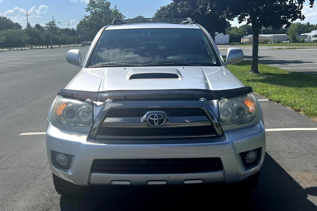 2008 Toyota 4Runner 4th Gen - Image 2 of 31