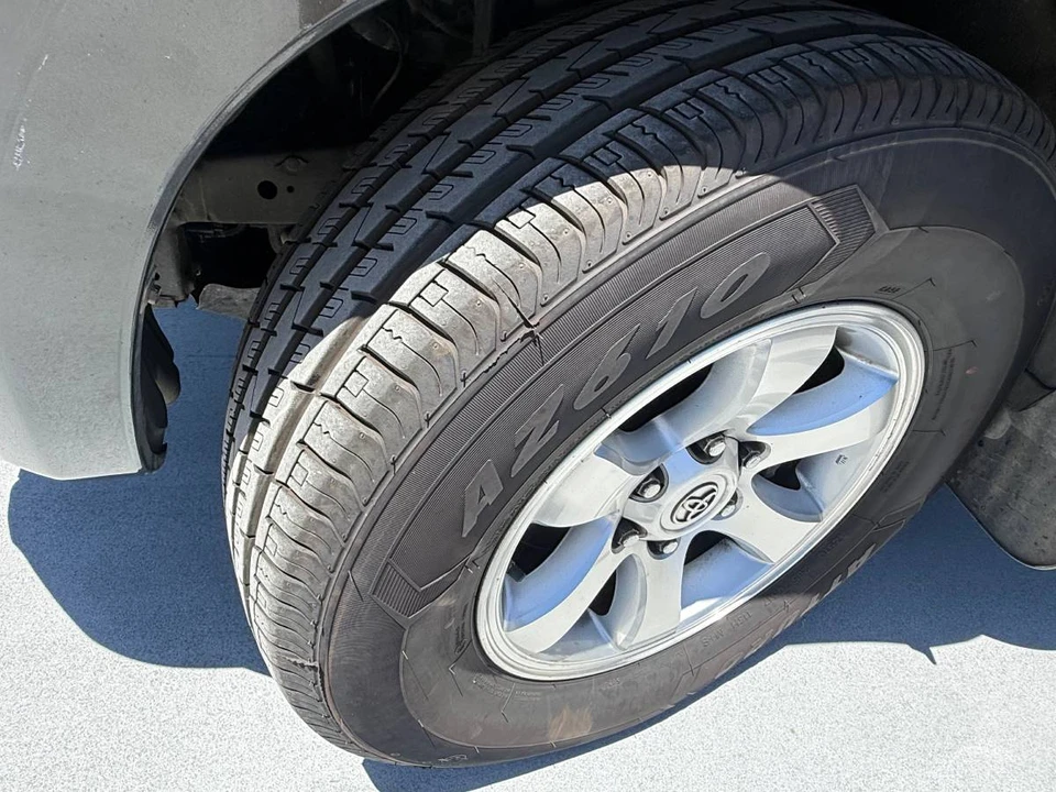 2008 Toyota 4Runner 4th Gen - Image 15 of 19