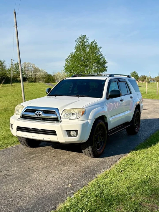2008 Toyota 4Runner 4th Gen - Image 3 of 20