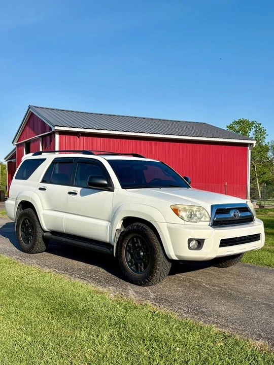2008 Toyota 4Runner 4th Gen - Image 2 of 20
