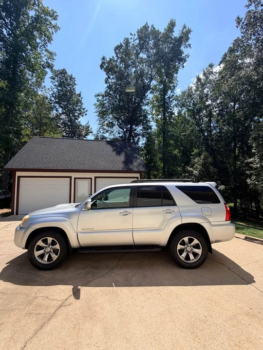 2008 Toyota 4Runner 4th Gen - Image 10 of 20