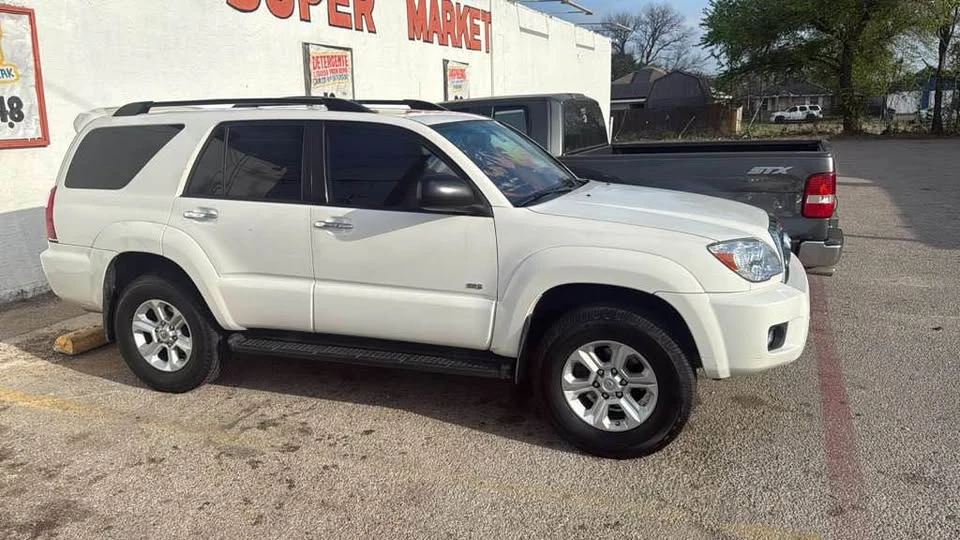 2008 Toyota 4Runner 4th Gen - Image 4 of 10