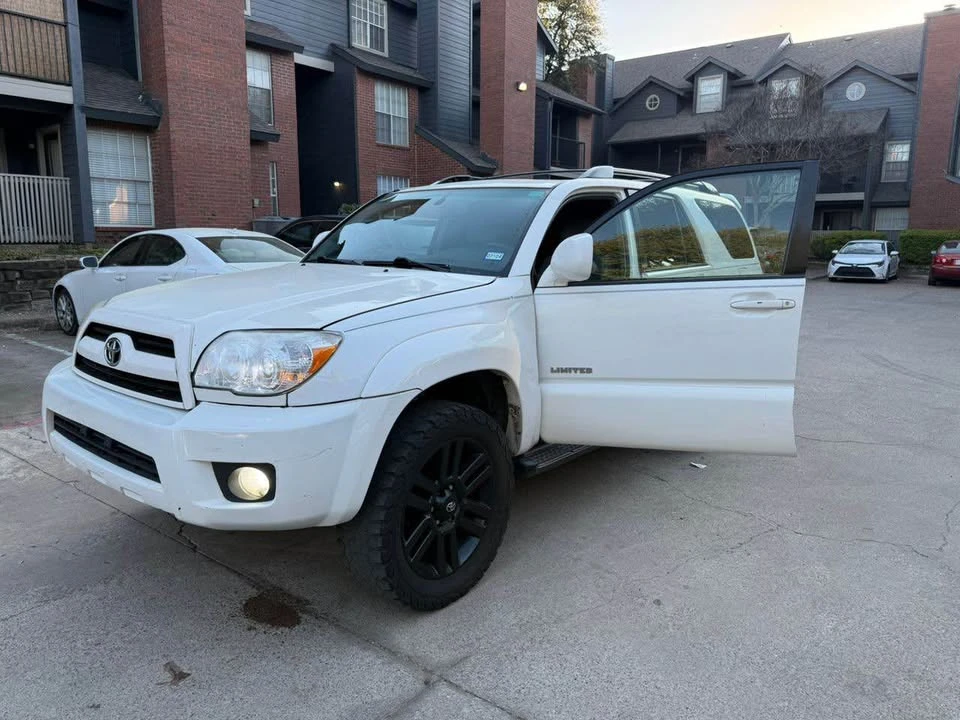 2008 Toyota 4Runner 4th Gen - Image 5 of 12