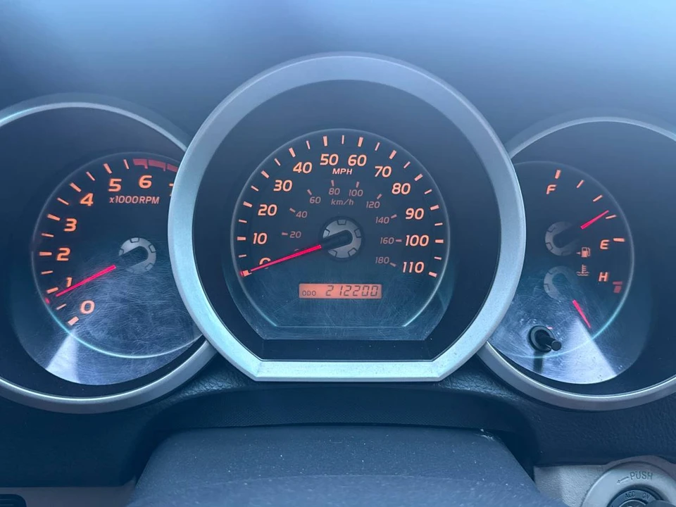2008 Toyota 4Runner 4th Gen - Image 11 of 16