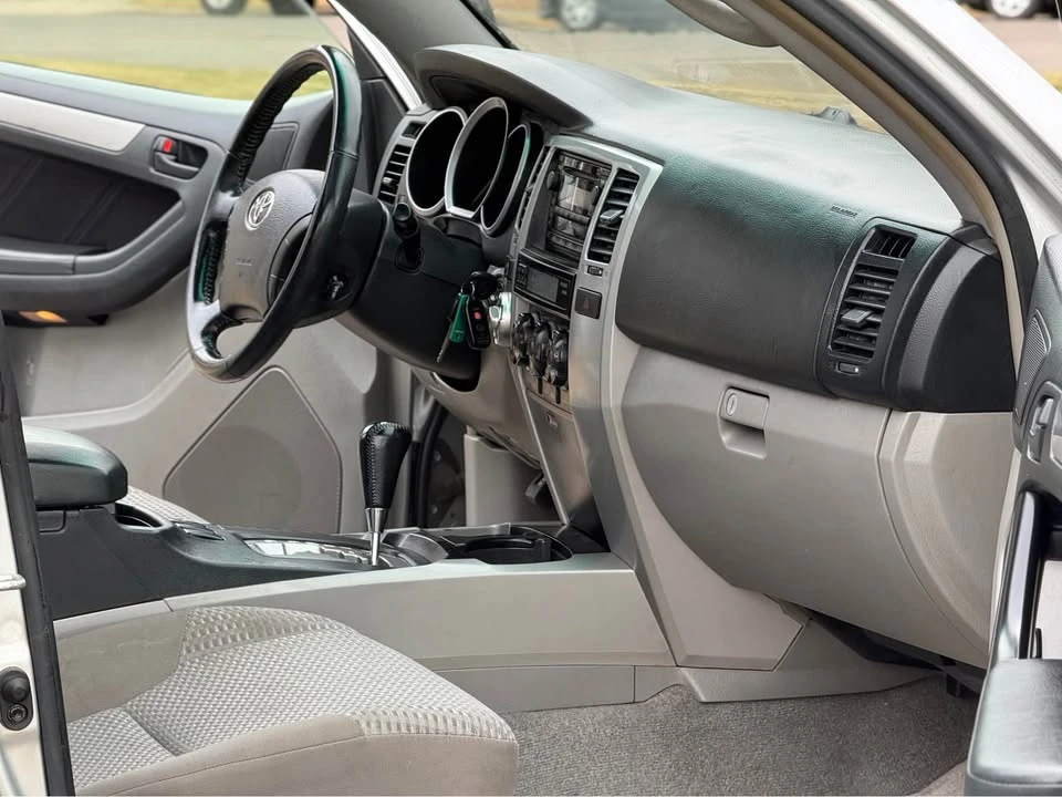 2008 Toyota 4Runner 4th Gen - Image 12 of 20