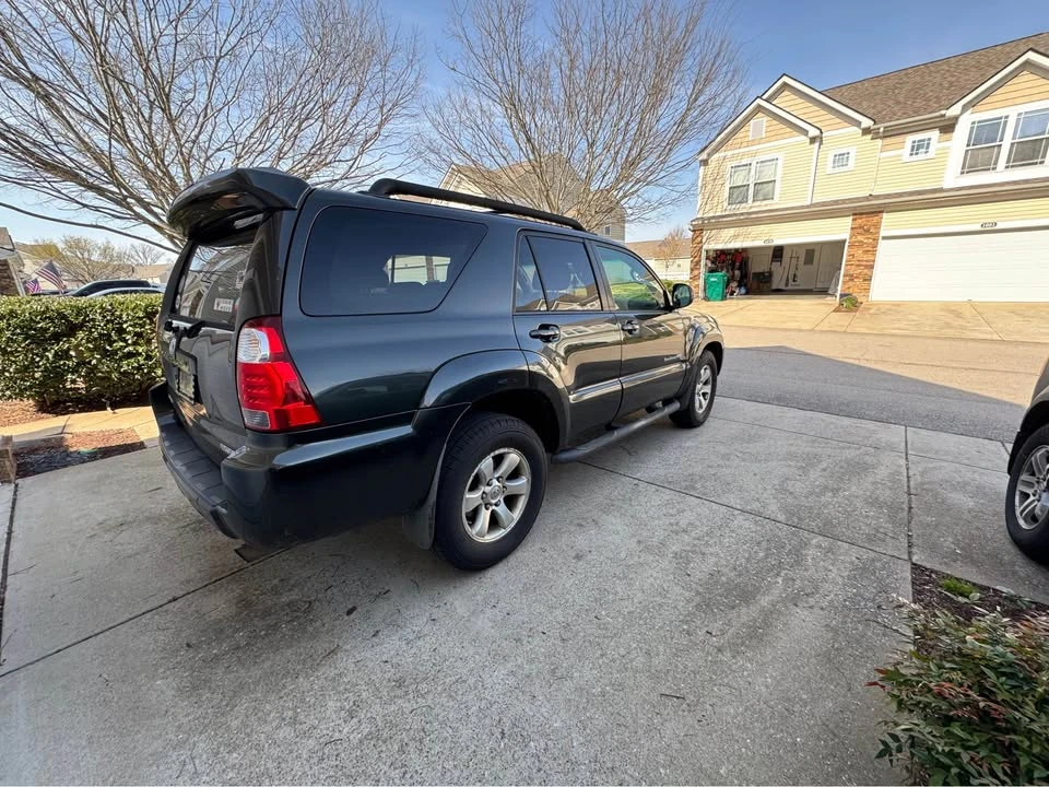 2008 Toyota 4Runner 4th Gen - Image 4 of 19