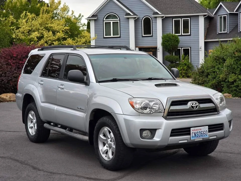 2008 Toyota 4Runner 4th Gen - Image 2 of 18