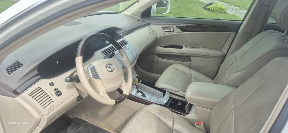 2008 Toyota Avalon 3rd Gen - Image 6 of 8