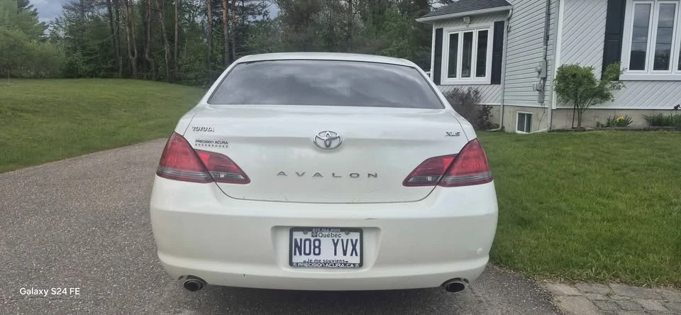 2008 Toyota Avalon 3rd Gen - Image 2 of 8